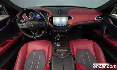 Maserati Ghibli 2018 3.0 гидро, миниатюра 7