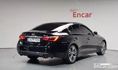 Infiniti Q50