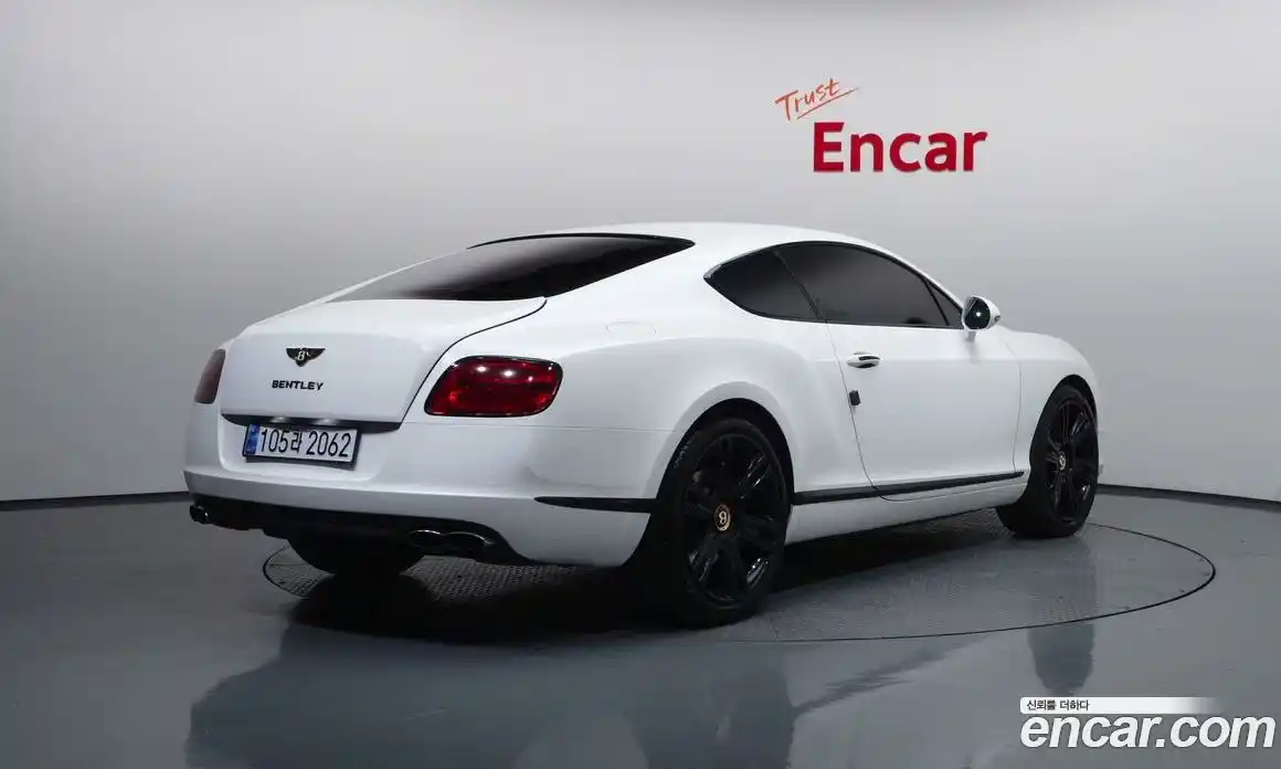 Bentley Continental 2014 4.0 гидро, фото 2