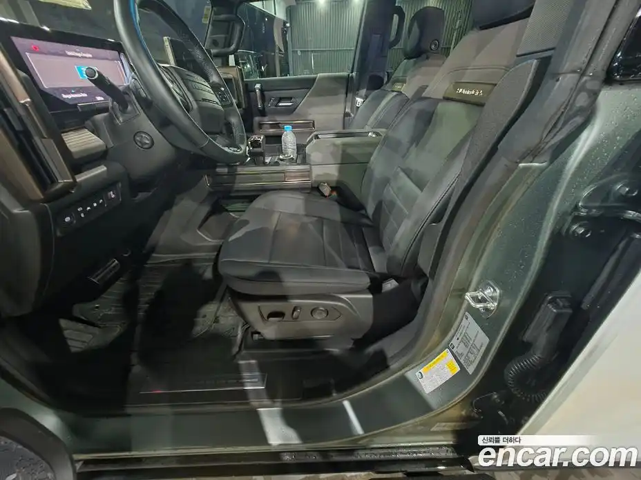 GMC Hummer EV 2024 1.0 автомат (гидро), фото 6