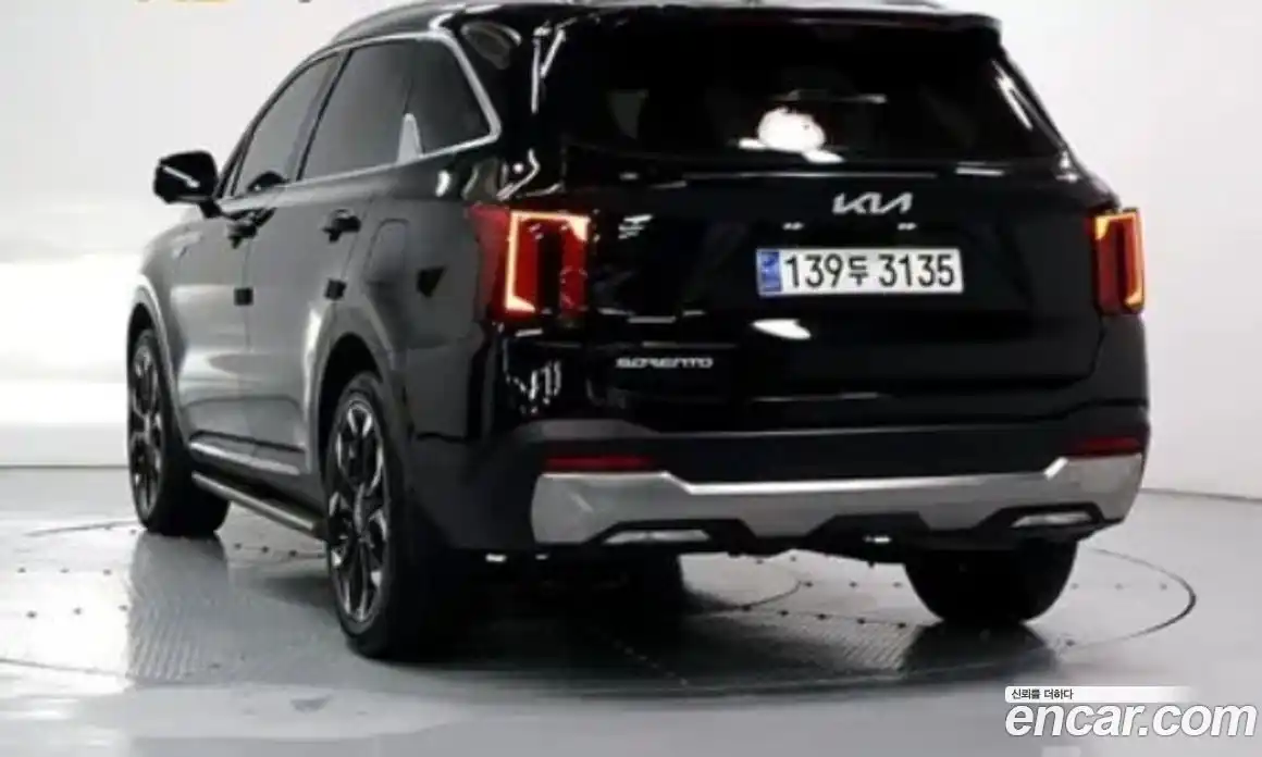 Kia Sorento 2023 2.5 автомат (гидро), фото 4