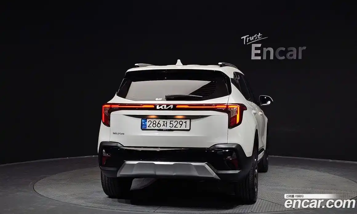 Kia Seltos 2022 1.6 автомат (гидро), фото 4