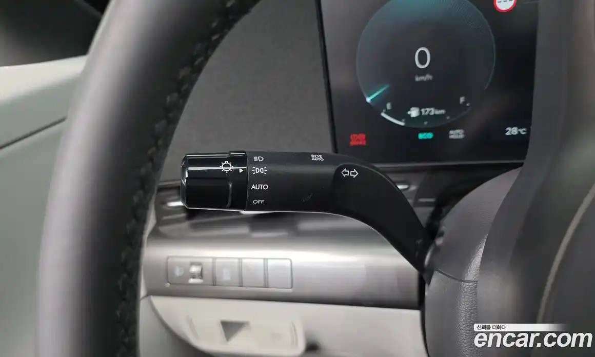 Hyundai Kona 2025 1.6 автомат (гидро), фото 30