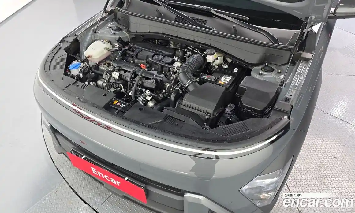 Hyundai Kona 2025 1.6 автомат (гидро), фото 6