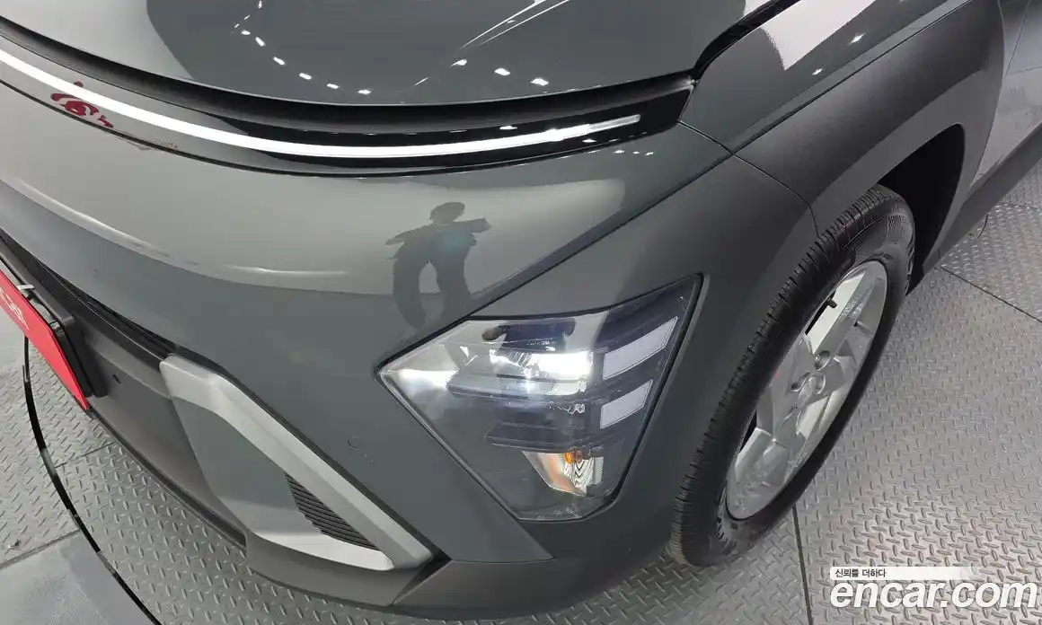Hyundai Kona 2025 1.6 автомат (гидро), фото 8