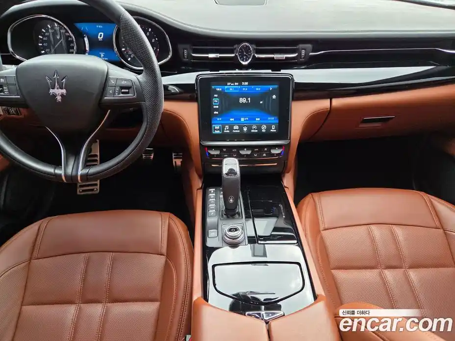 Maserati Quattroporte 2019 3.0 гидро, фото 7