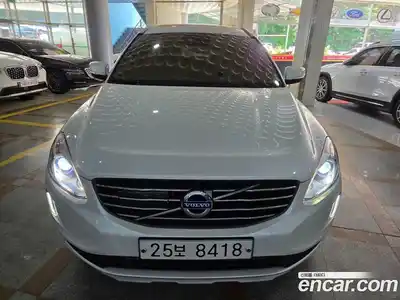 Volvo XC60 2017 2.0 автомат (гидро), миниатюра 3