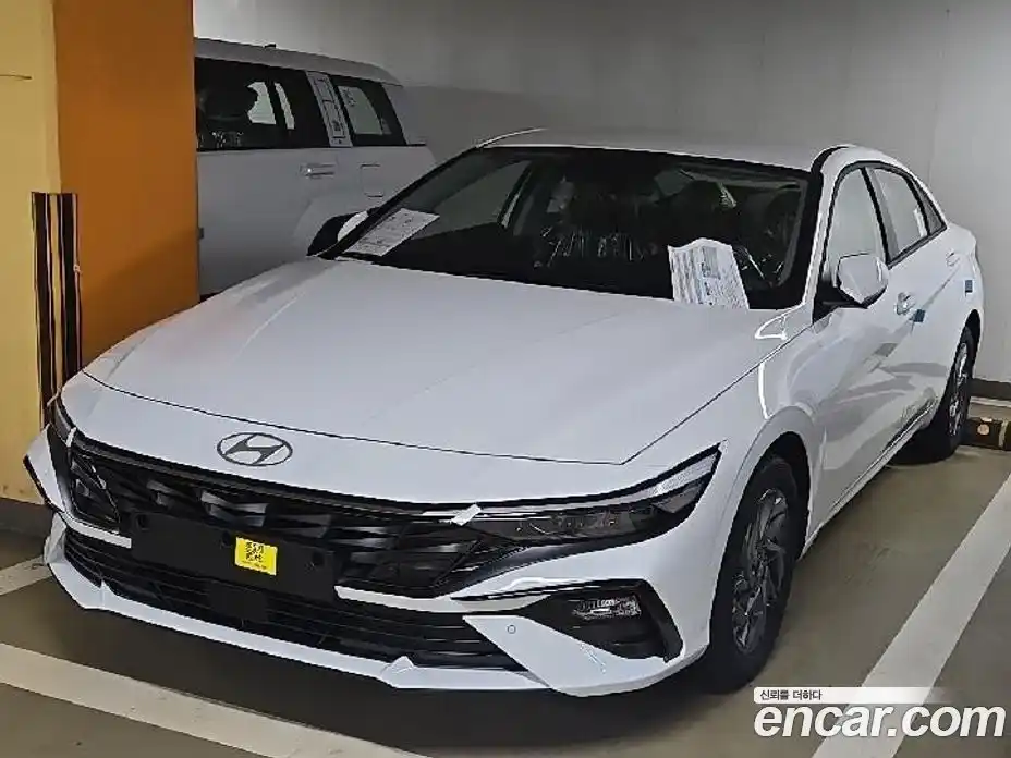 Hyundai Avante 2026 1.6 автомат (гидро), фото 13