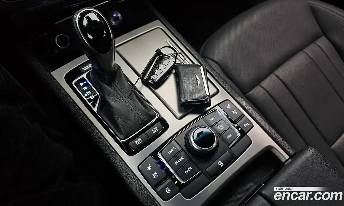 Hyundai Genesis 2015 3.3 автомат (гидро), фото 12