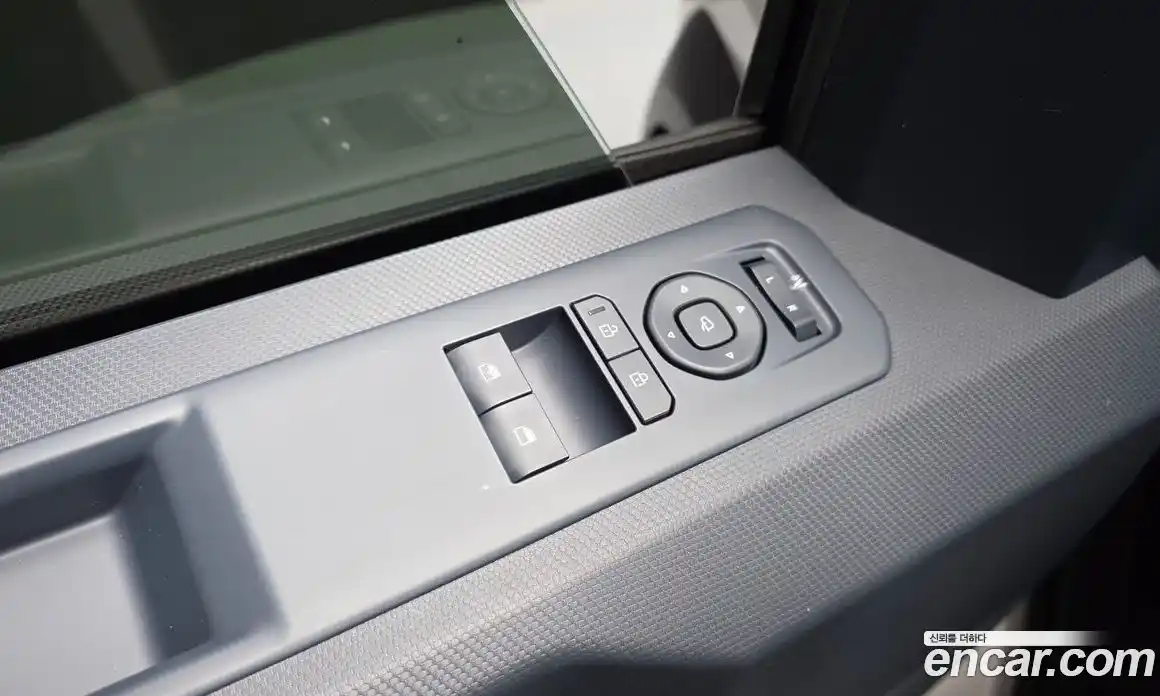 Kia PV5 2025 0.2 автомат (гидро), фото 30