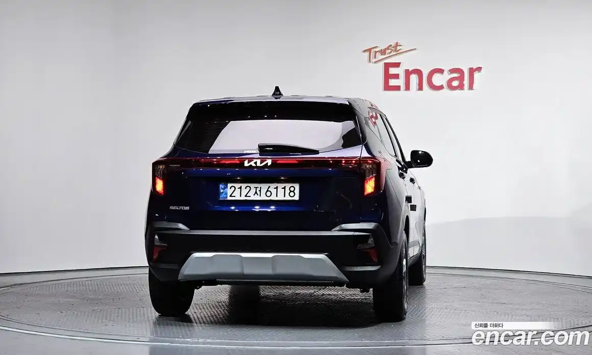Kia Seltos 2024 1.6 автомат (гидро), фото 4