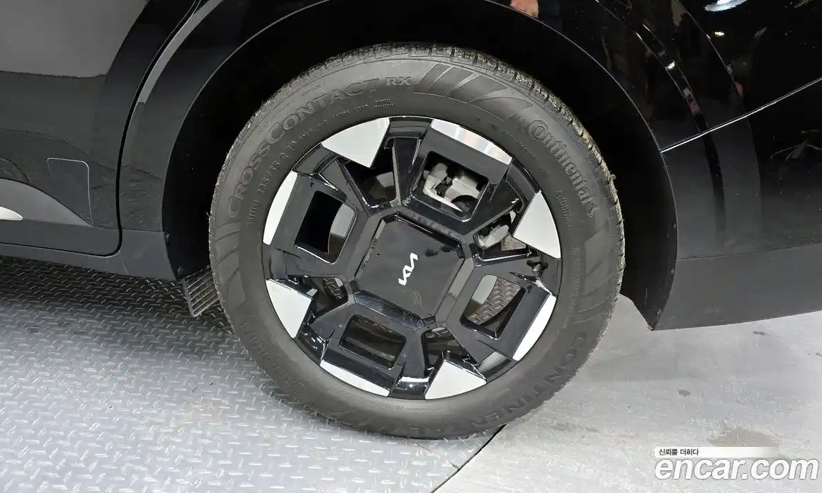 Kia Carnival 2025 2.2 автомат (гидро), фото 16