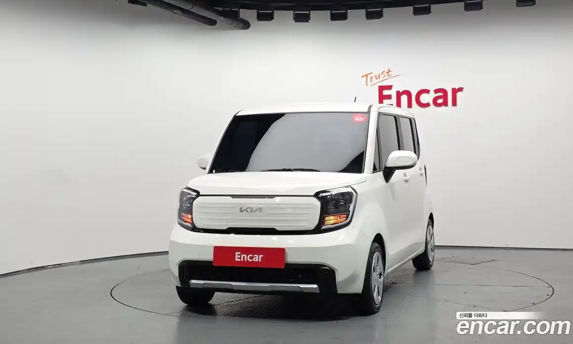 Kia Ray 2023 1.0 автомат (гидро), фото 3