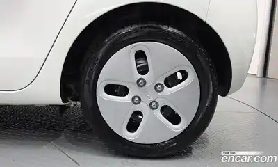 Kia Ray 2023 1.0 автомат (гидро), миниатюра 7