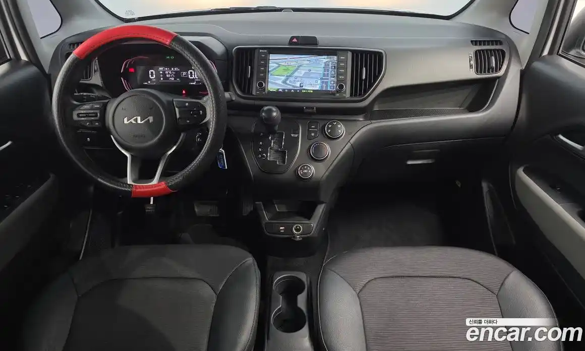Kia Ray 2023 1.0 автомат (гидро), фото 10