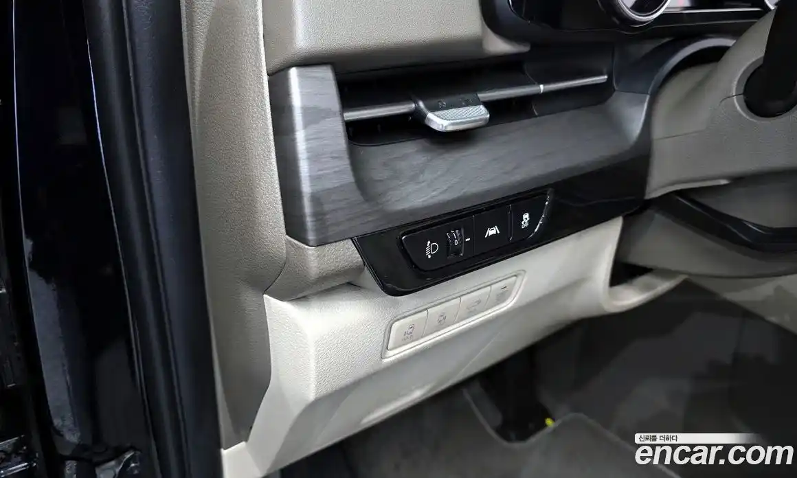 Kia Carnival 2023 3.5 автомат (гидро), фото 15