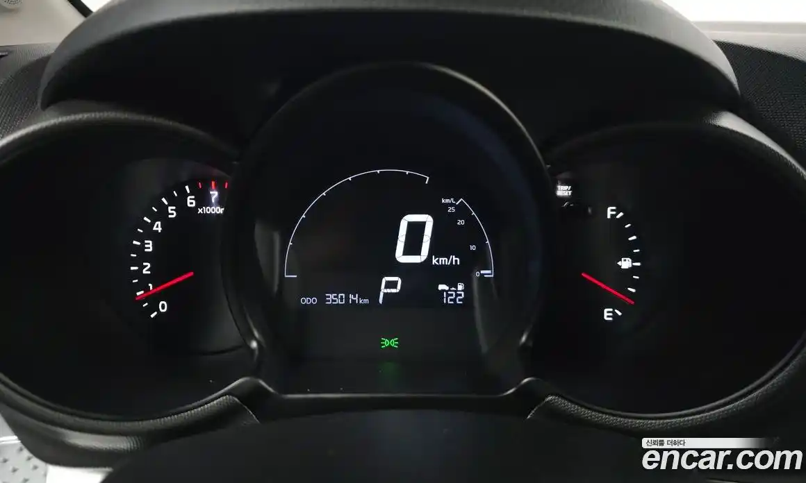 Kia Ray 2017 1.0 автомат (гидро), фото 11