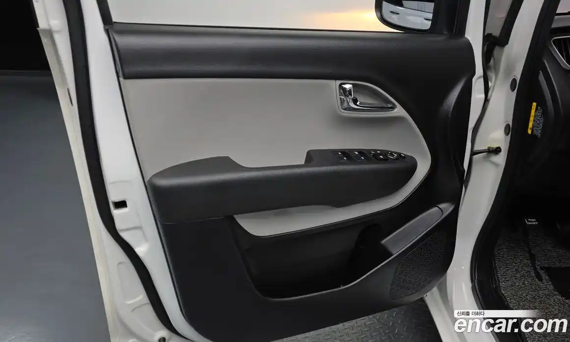 Kia Ray 2017 1.0 автомат (гидро), фото 14