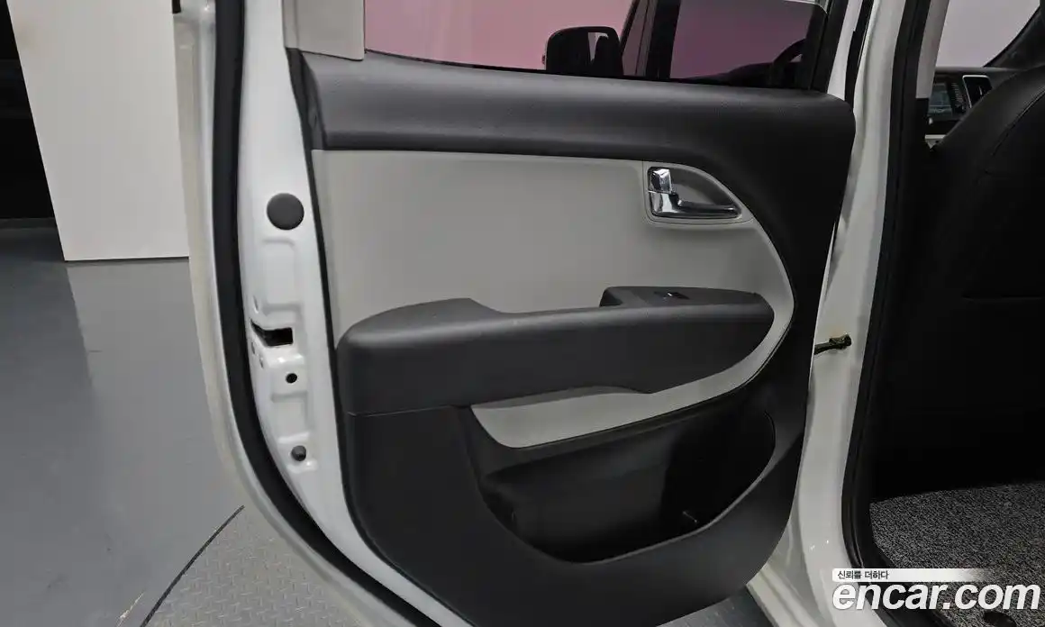 Kia Ray 2017 1.0 автомат (гидро), фото 15