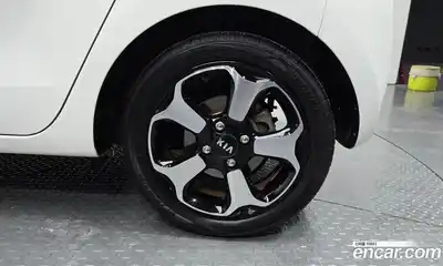 Kia Ray 2017 1.0 автомат (гидро), миниатюра 7