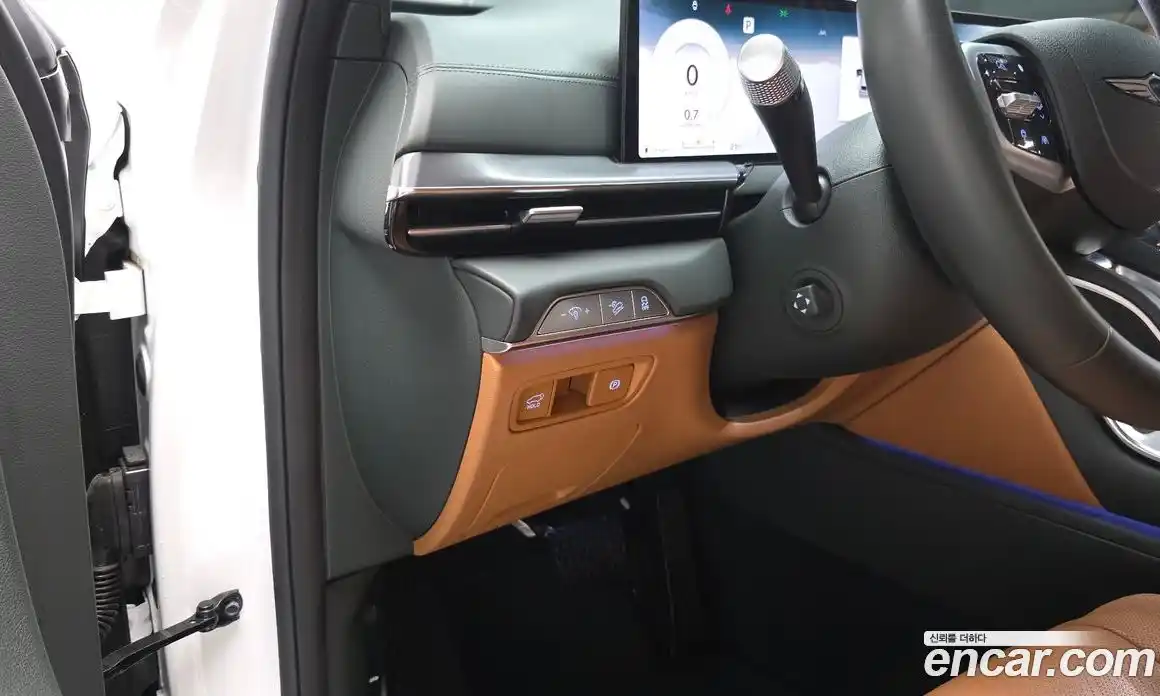 Genesis GV80 2024 2.5 автомат (гидро), фото 18