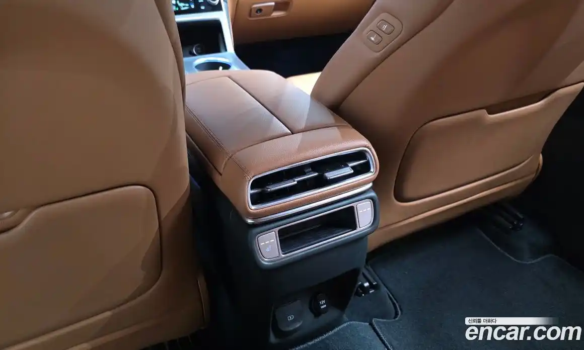 Genesis GV80 2024 2.5 автомат (гидро), фото 24
