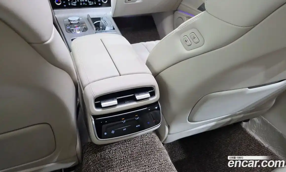 Genesis G80 2024 2.5 автомат (гидро), фото 32