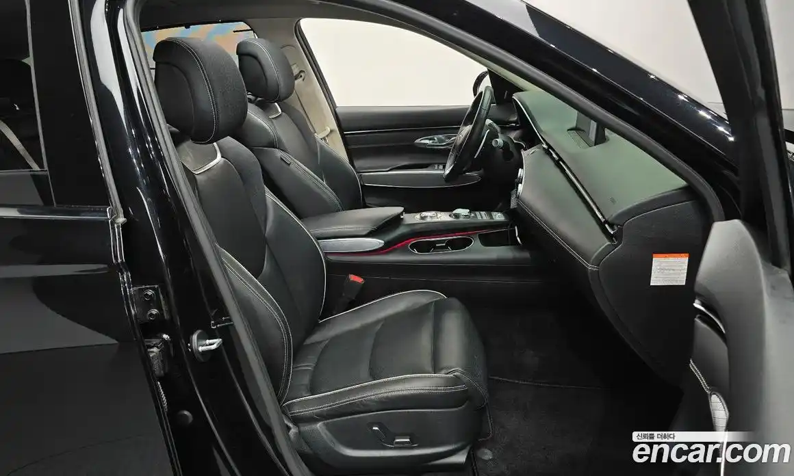 Genesis GV70 2022 0.1 автомат (гидро), фото 16