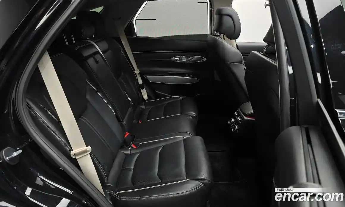 Genesis GV70 2022 0.1 автомат (гидро), фото 17