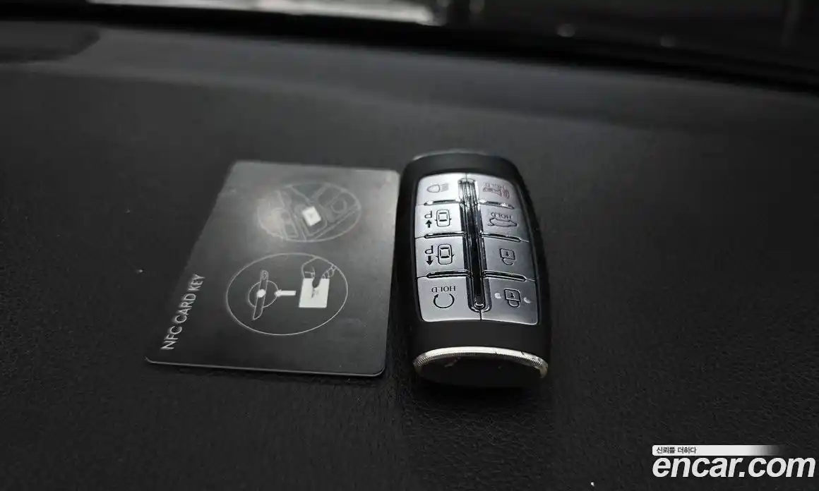 Genesis GV70 2022 0.1 автомат (гидро), фото 23