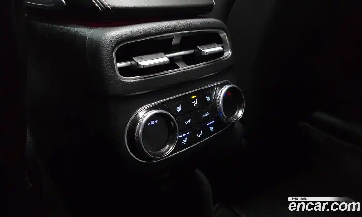 Genesis GV70 2022 0.1 автомат (гидро), фото 32