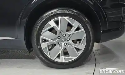 Genesis GV70 2022 0.1 автомат (гидро), миниатюра 7