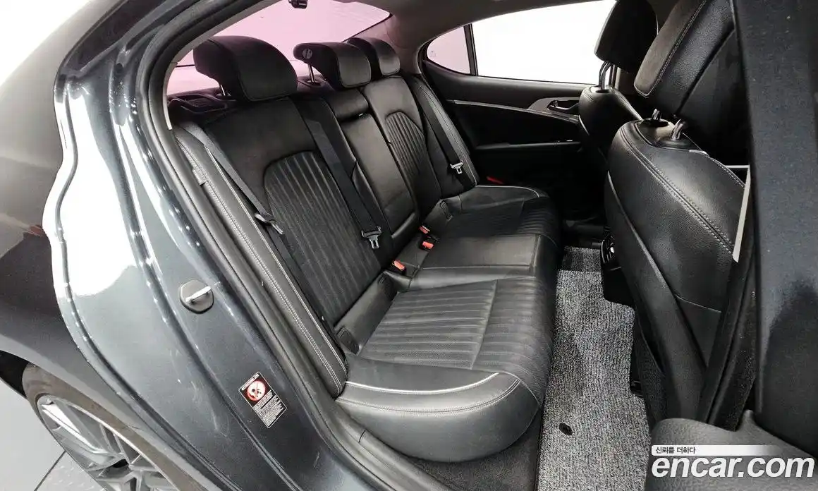 Genesis G70 2017 2.0 автомат (гидро), фото 17