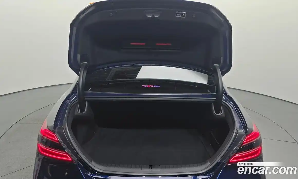 Genesis G70 2020 3.3 автомат (гидро), фото 24