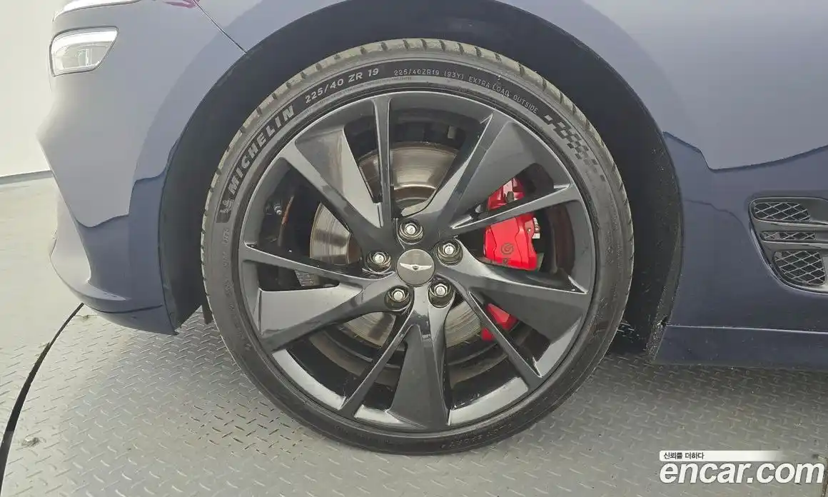 Genesis G70 2020 3.3 автомат (гидро), фото 5