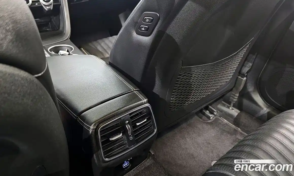 Genesis G70 2019 2.2 автомат (гидро), фото 19