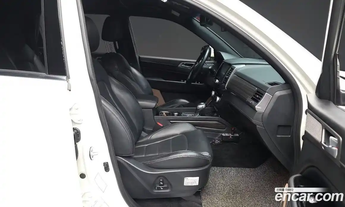 SsangYong Rexton 2019 2.2 автомат (гидро), фото 17