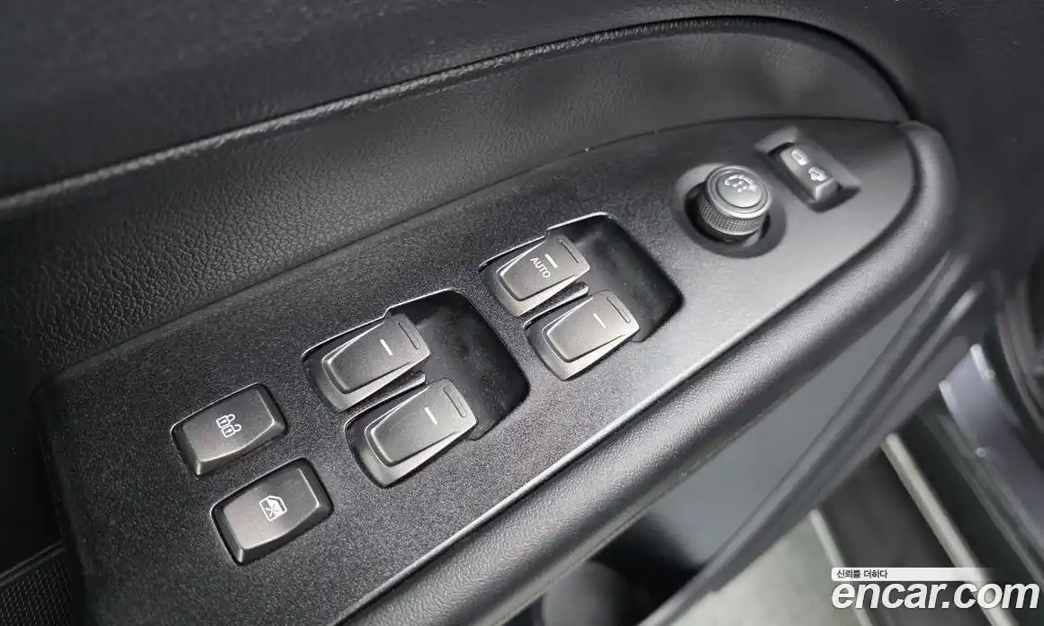 SsangYong Rexton 2023 2.2 автомат (гидро), фото 12