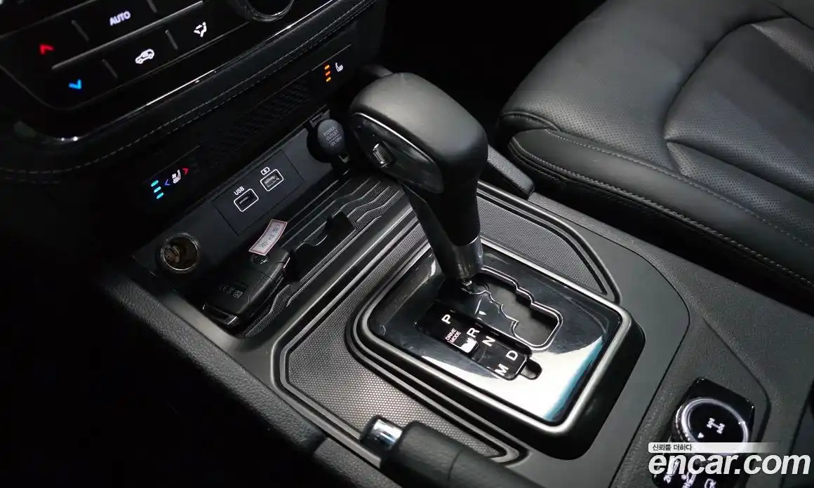SsangYong Rexton 2023 2.2 автомат (гидро), фото 9