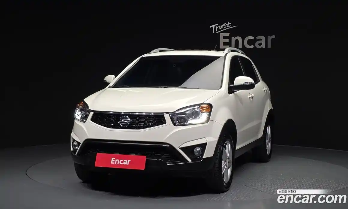 SsangYong Korando 2015 2.0 автомат (гидро), фото 3