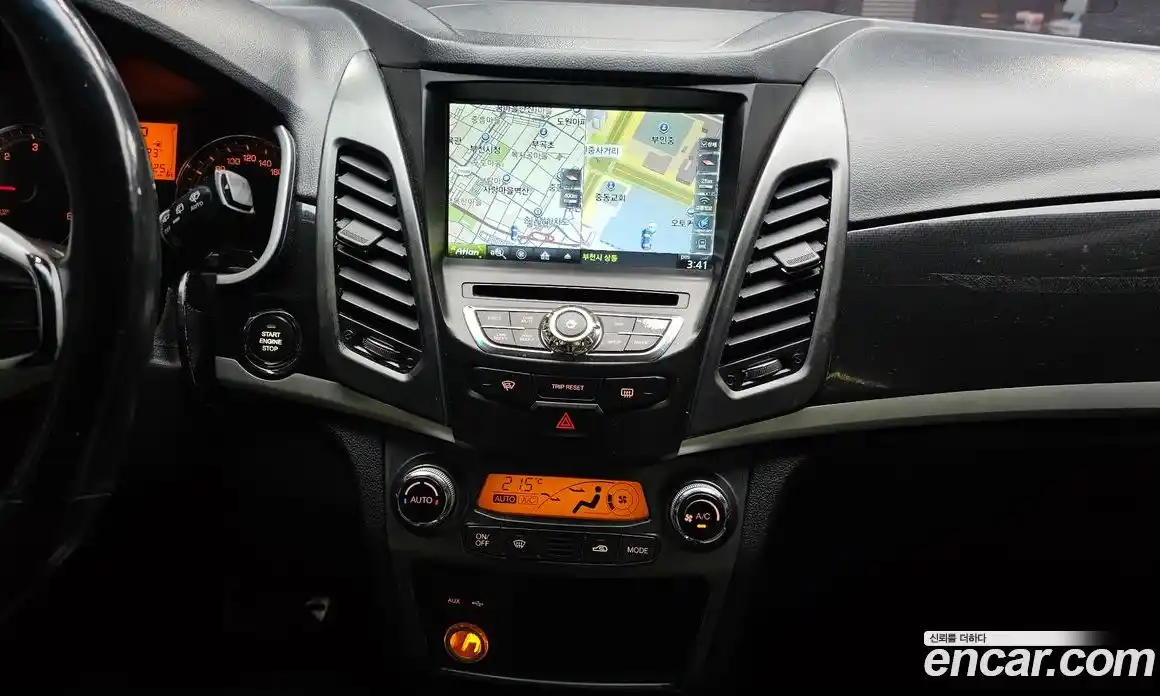 SsangYong Korando 2018 2.2 автомат (гидро), фото 14