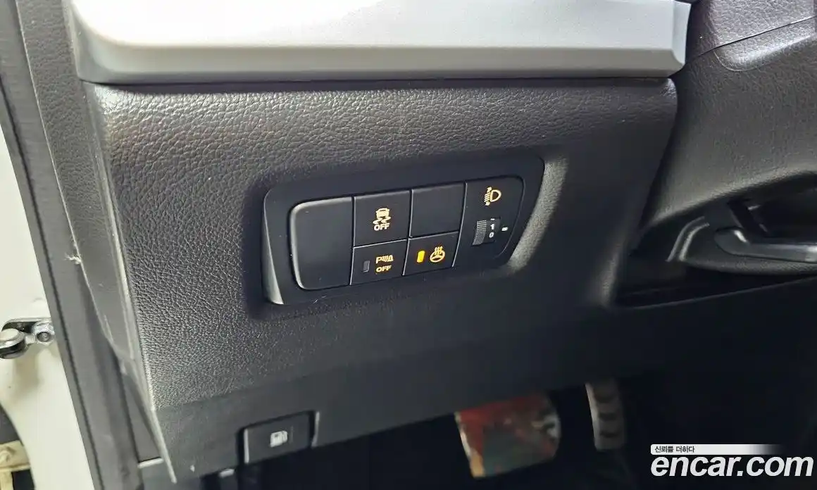 SsangYong Korando 2018 2.2 автомат (гидро), фото 16