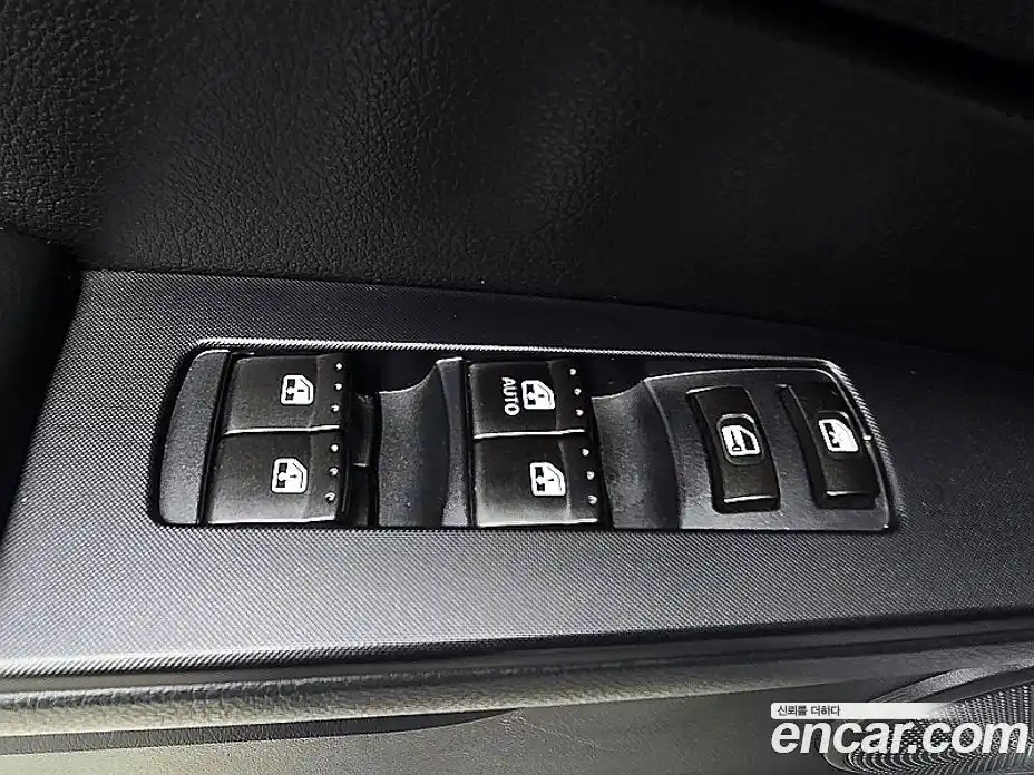 SsangYong Korando 2014 2.0 автомат (гидро), фото 16
