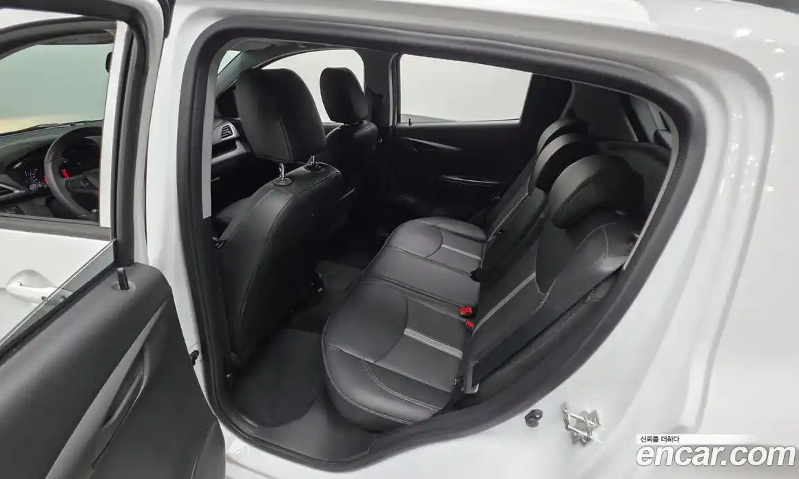 Chevrolet Spark 2020 1.0 автомат (гидро), фото 16