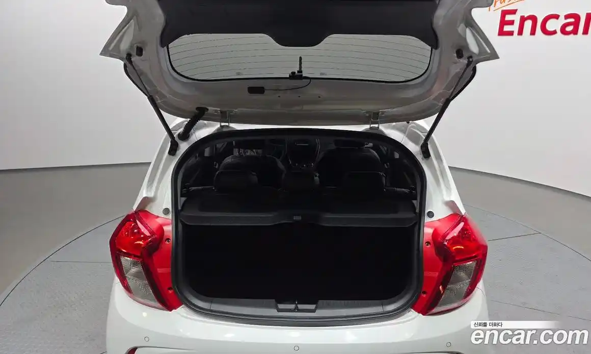 Chevrolet Spark 2020 1.0 автомат (гидро), фото 26
