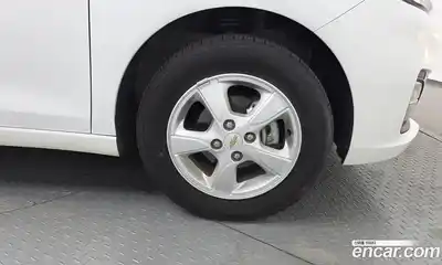 Chevrolet Spark 2020 1.0 автомат (гидро), миниатюра 7