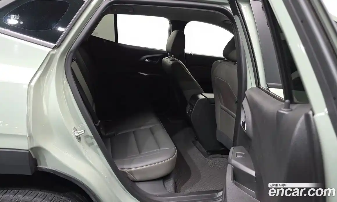 Chevrolet Trax 2023 1.2 автомат (гидро), фото 18