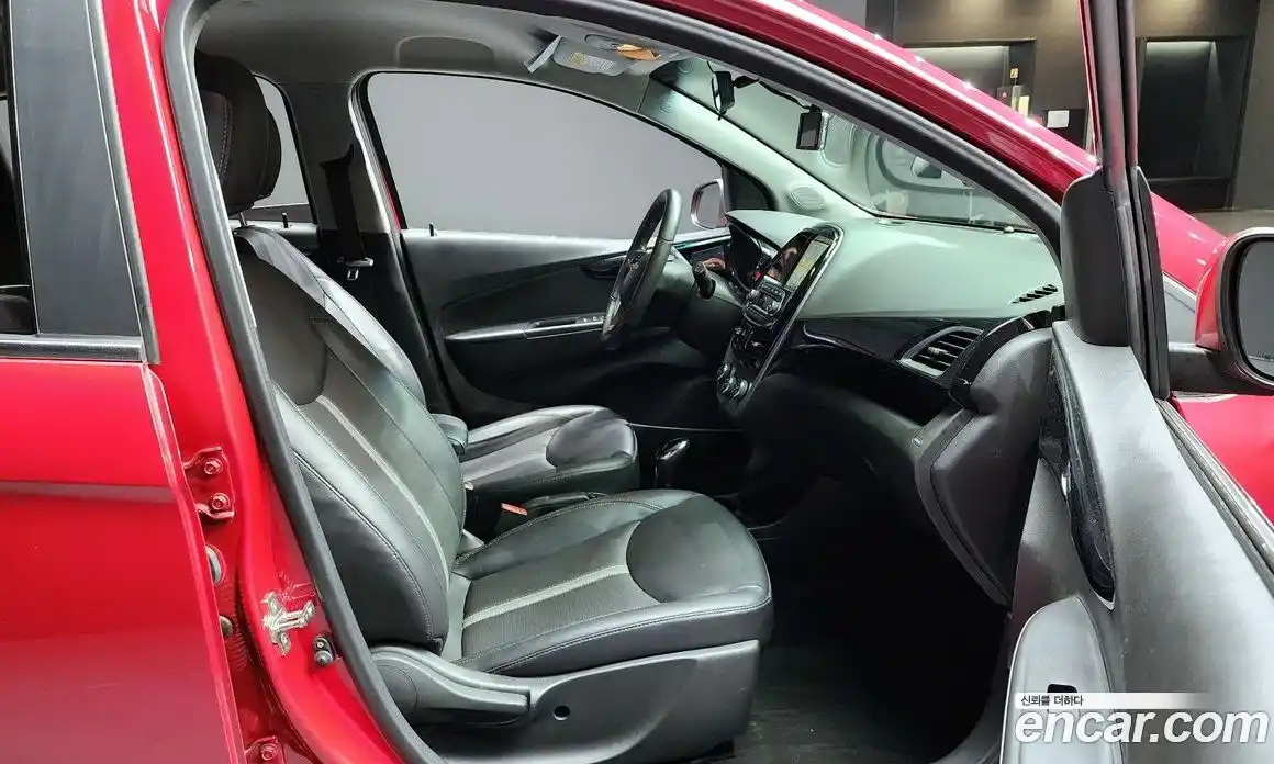 Chevrolet Spark 2019 1.0 автомат (гидро), фото 16