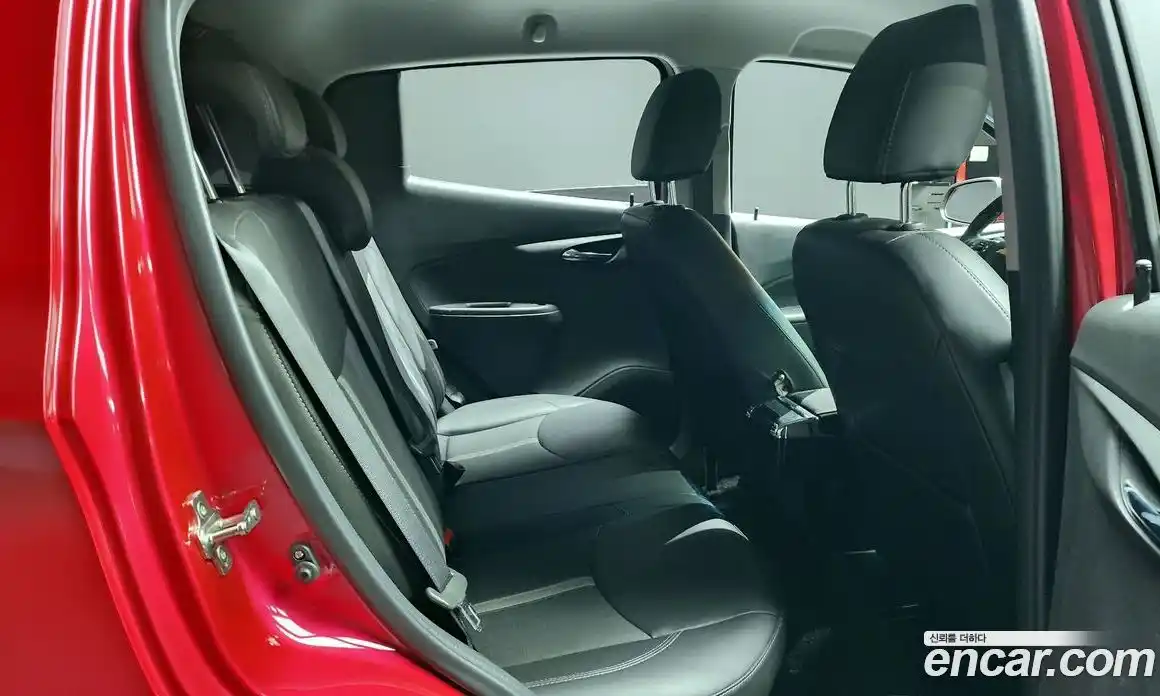 Chevrolet Spark 2019 1.0 автомат (гидро), фото 17