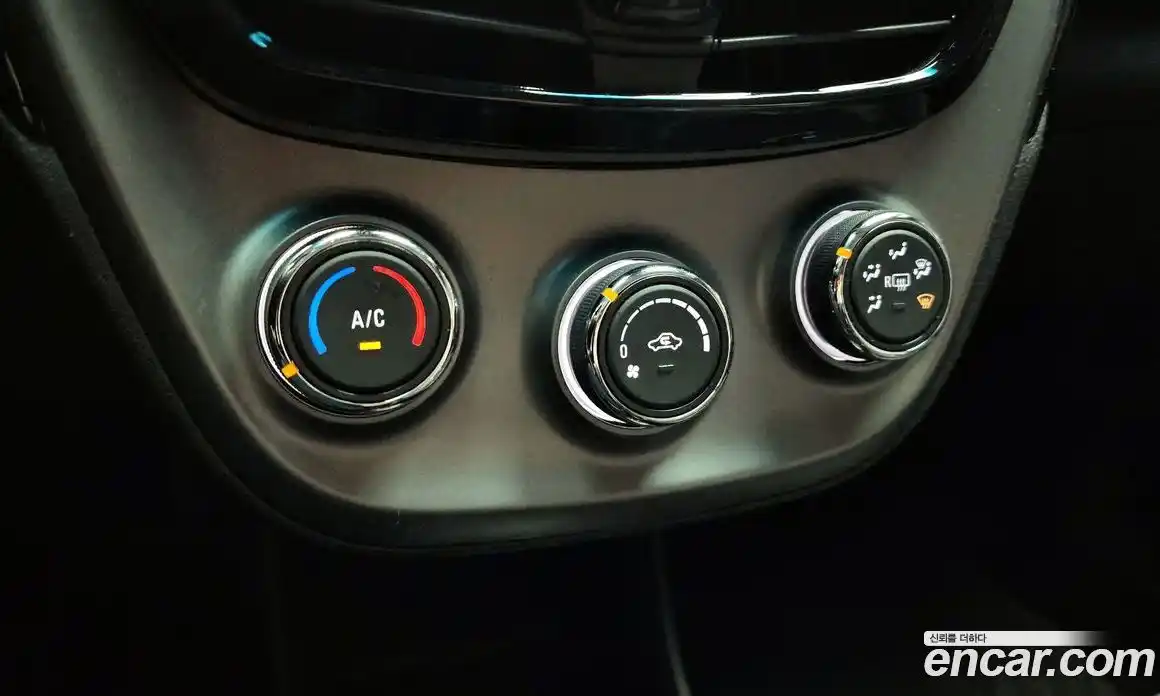 Chevrolet Spark 2019 1.0 автомат (гидро), фото 27